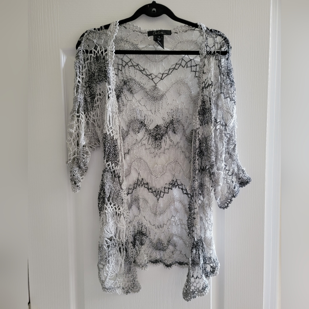 Calessa cardigan jacket top white and black